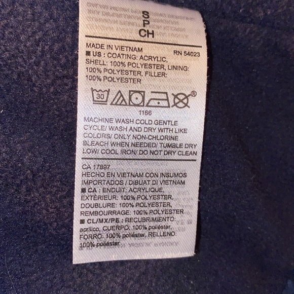 Old Navy puffer vest - Picture 4 of 4